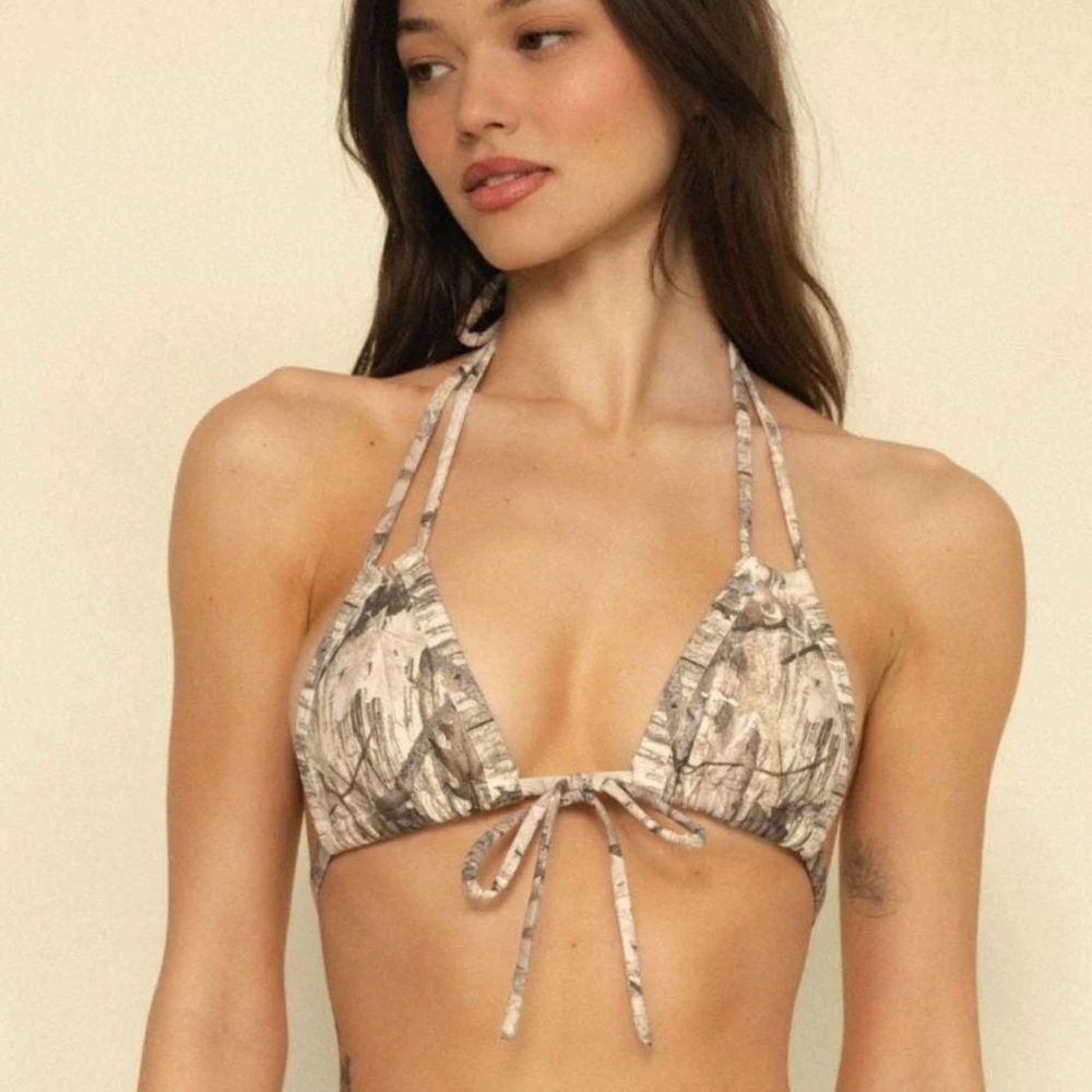Montce Camo Euro Bow Bikini Top - Picture 2 of 10